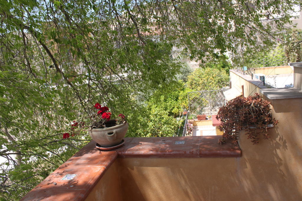 Il Giardino Di Pietra Bed & Breakfast Noto Oda fotoğraf