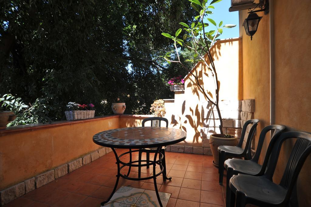 Il Giardino Di Pietra Bed & Breakfast Noto Dış mekan fotoğraf